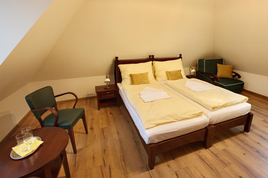 Vila Magnolia Banská Štiavnica Δωμάτιο φωτογραφία